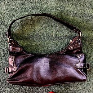 Ana buckle bag black